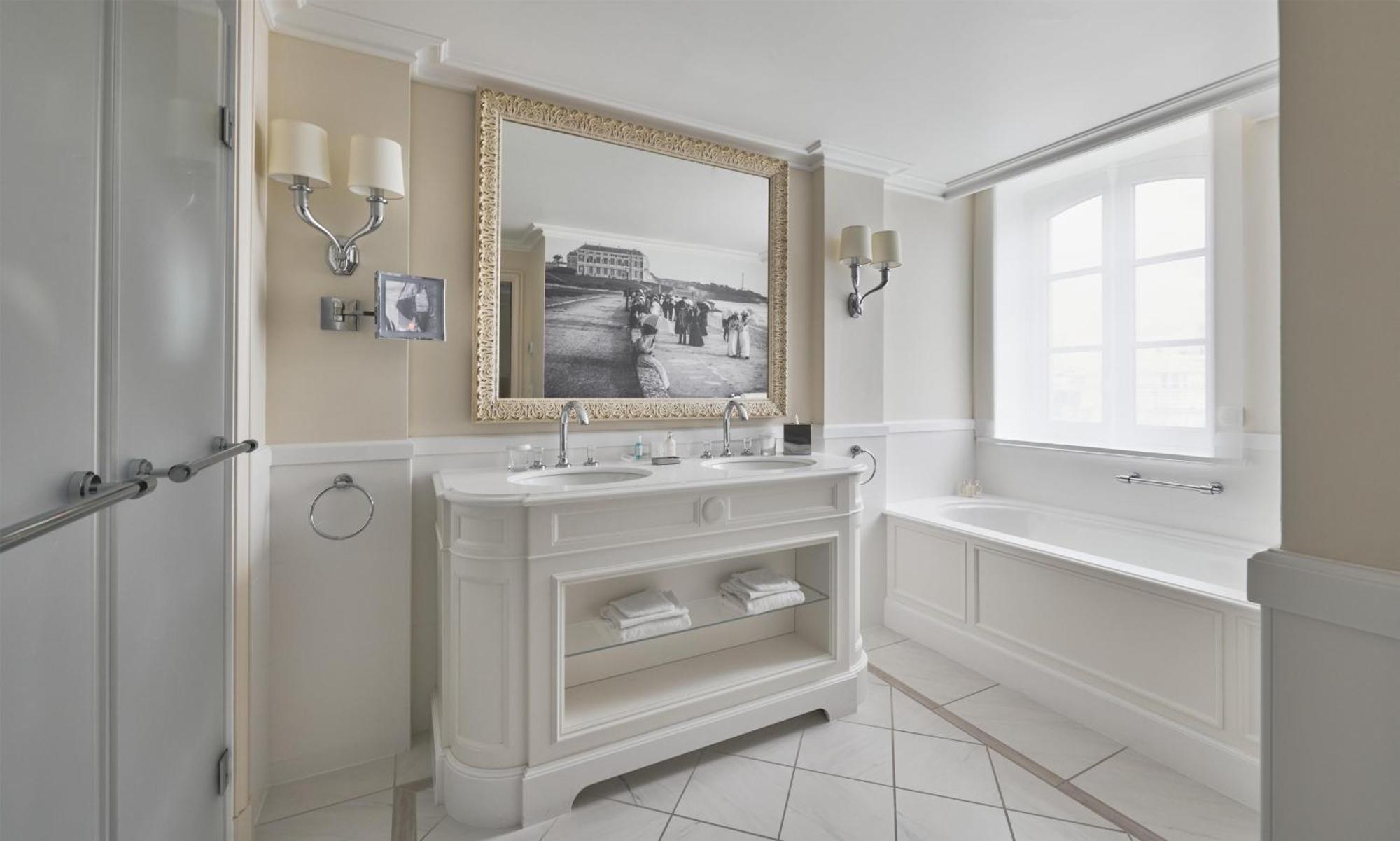 Two-Bedroom Imperial Suite